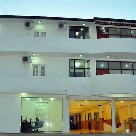Lanka Beach Hotel Ettukala Экстерьер фото