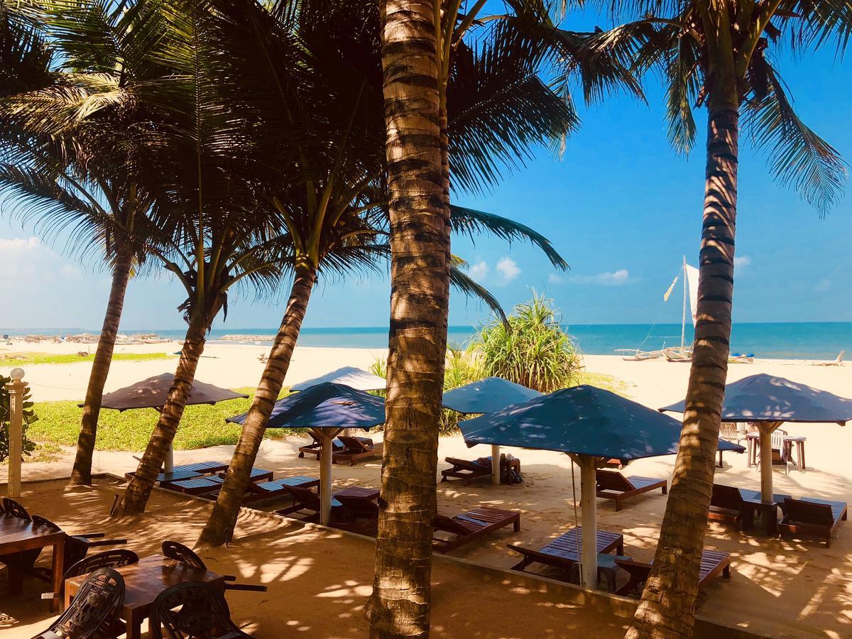 Lanka Beach Hotel Ettukala Экстерьер фото