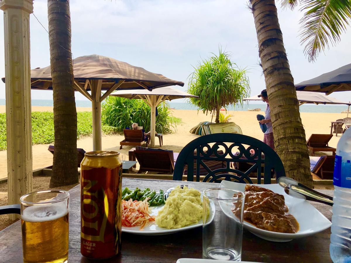 Lanka Beach Hotel Ettukala Экстерьер фото
