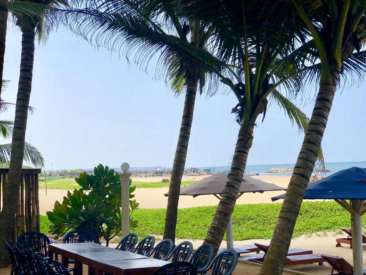 Lanka Beach Hotel Ettukala Экстерьер фото
