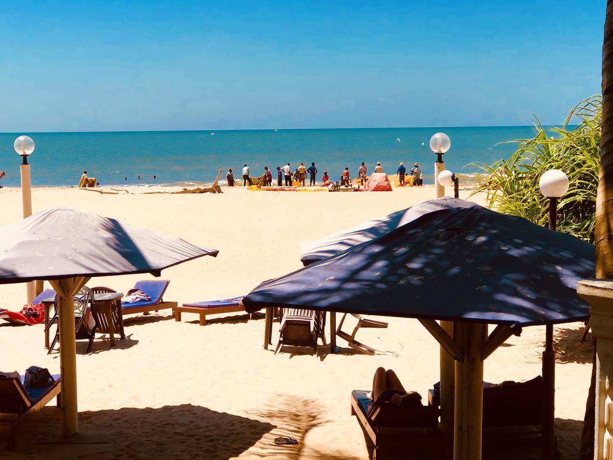 Lanka Beach Hotel Ettukala Экстерьер фото