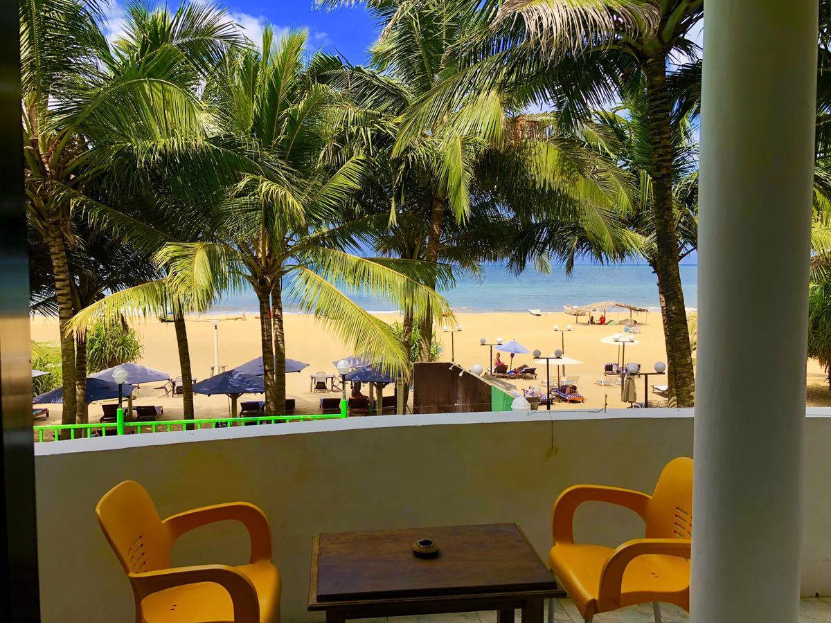Lanka Beach Hotel Ettukala Экстерьер фото