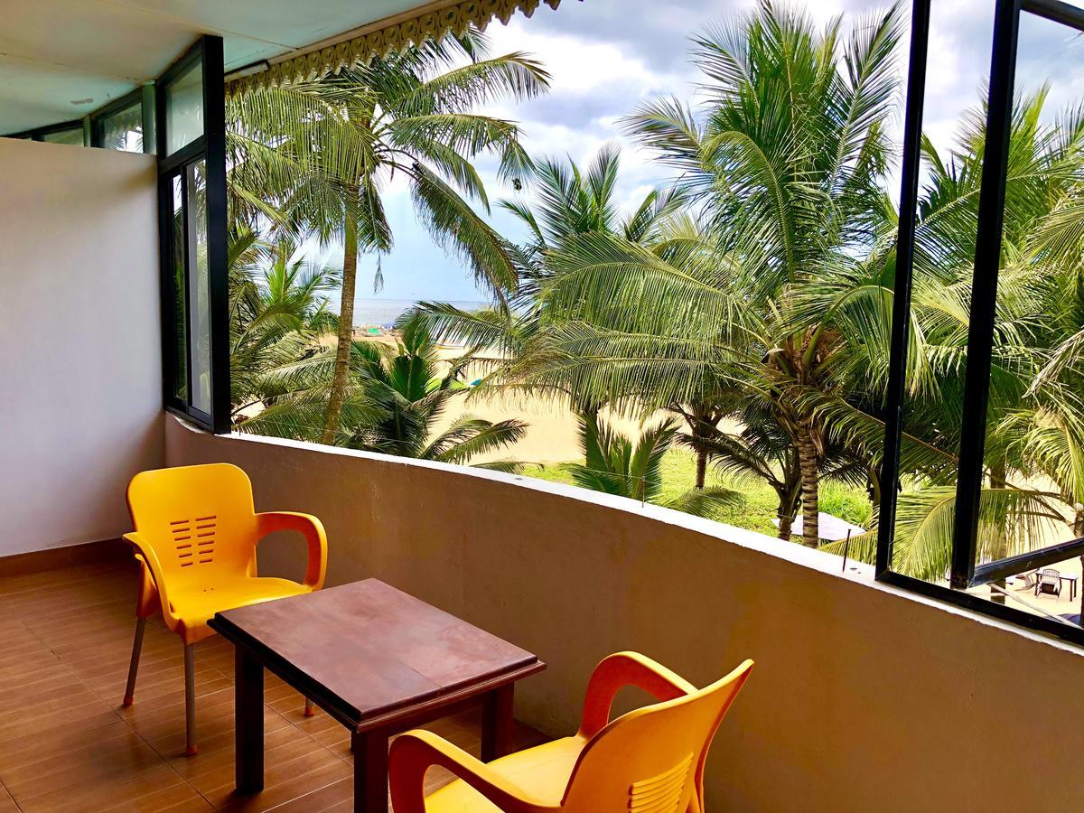 Lanka Beach Hotel Ettukala Экстерьер фото